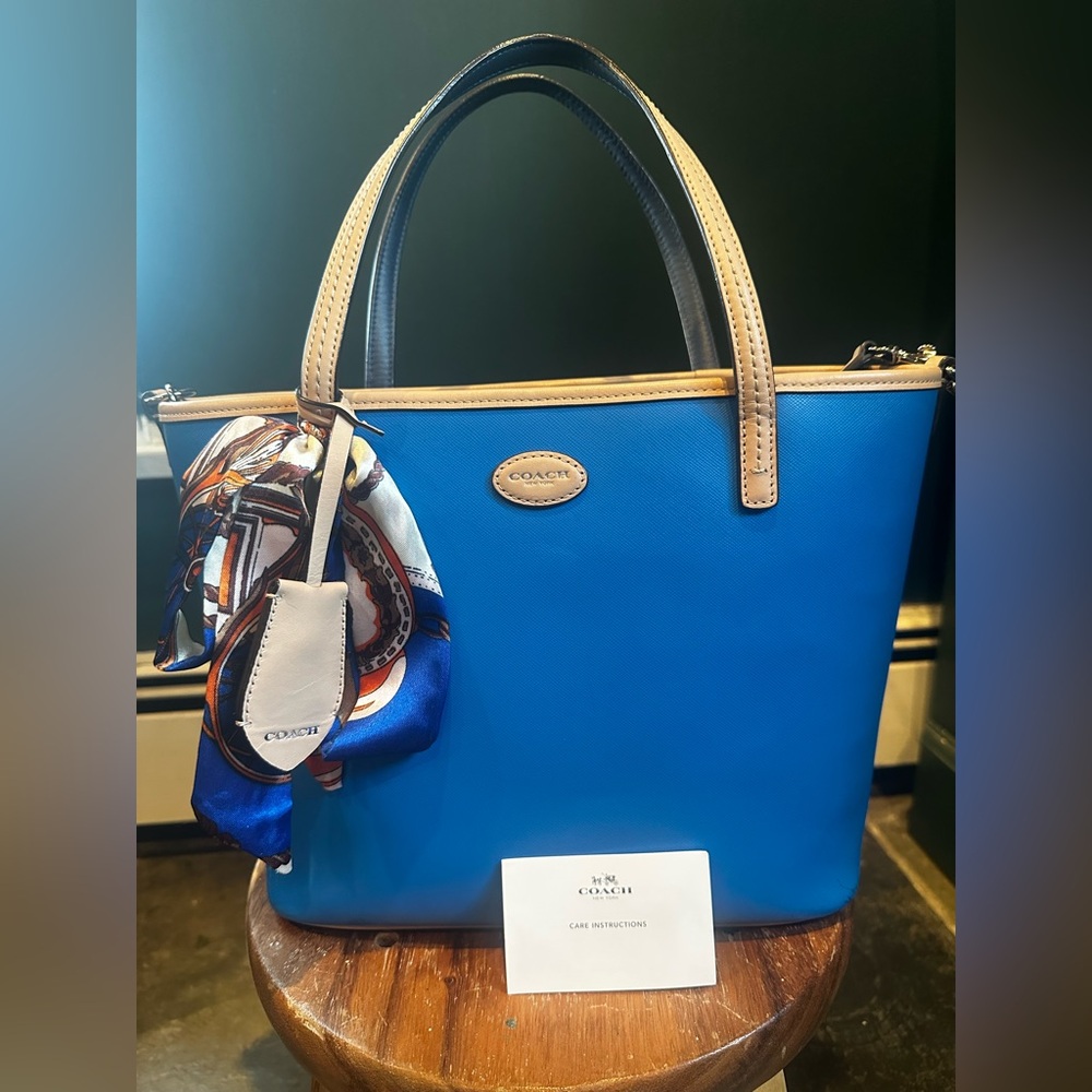Coach Metro Tote Blue